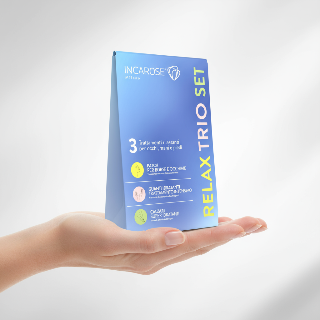 Relax Trio Set tenuto in mano